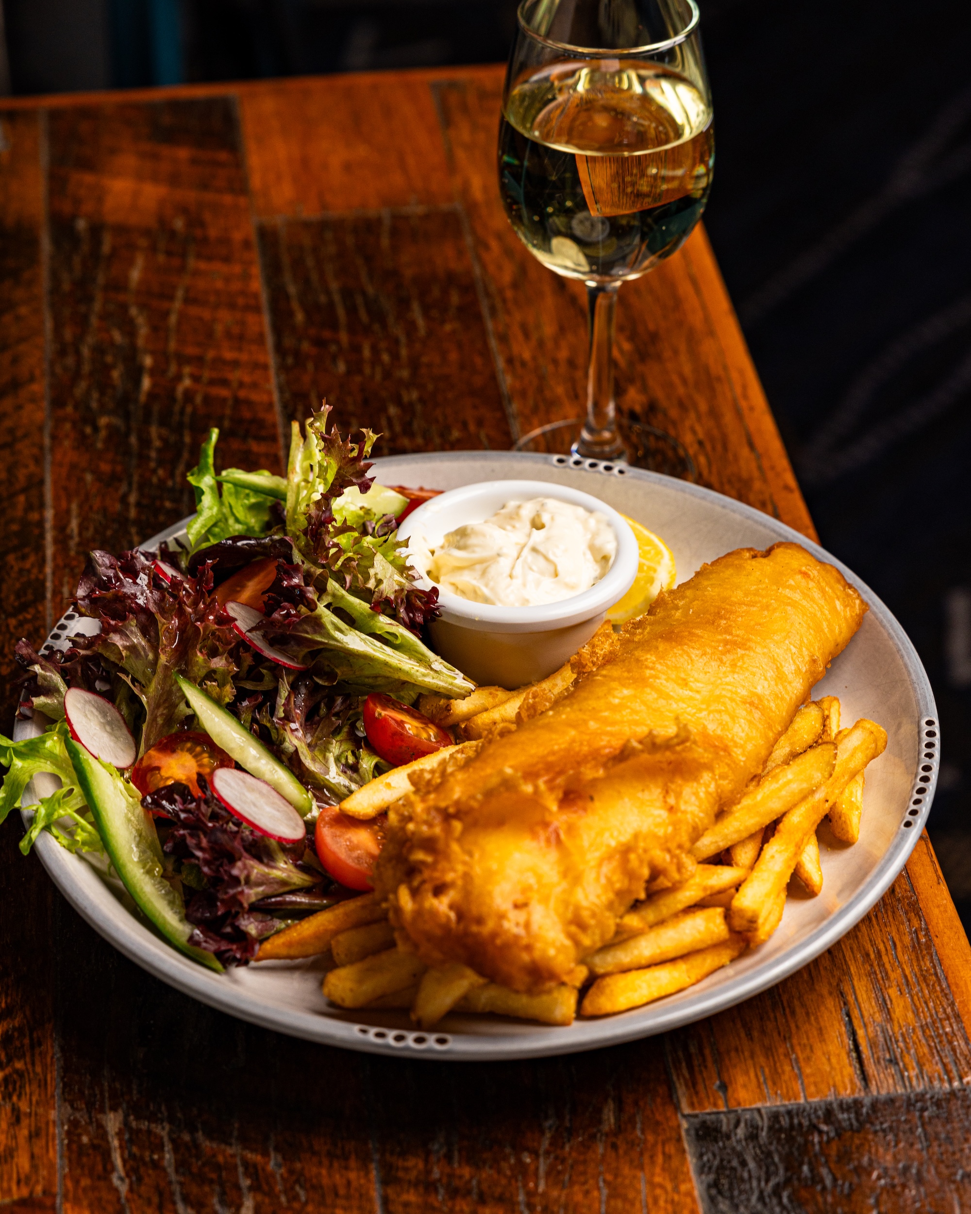 FISH & CHIPS